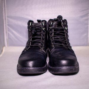 London Fog  - Men Boots (size 8)